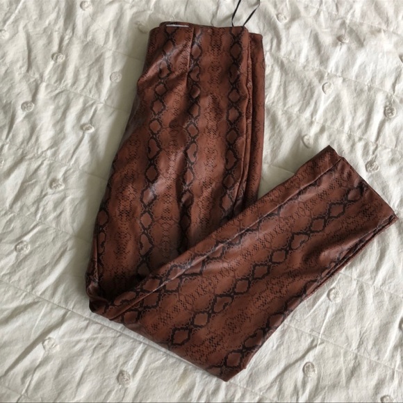 🐍 Princess Polly Snakeskin Pants 🐍 - Picture 2 of 5